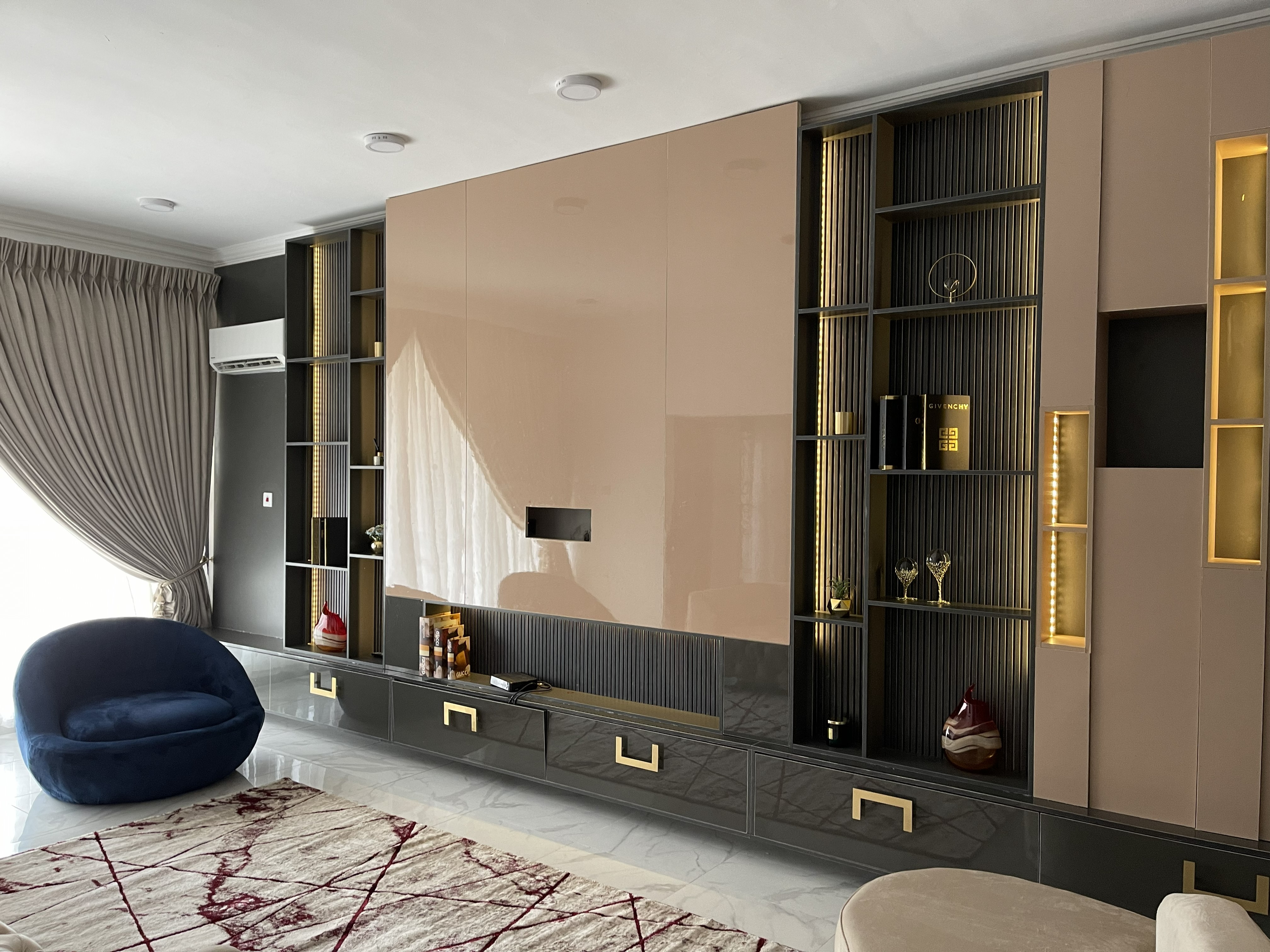 Residential Parlor